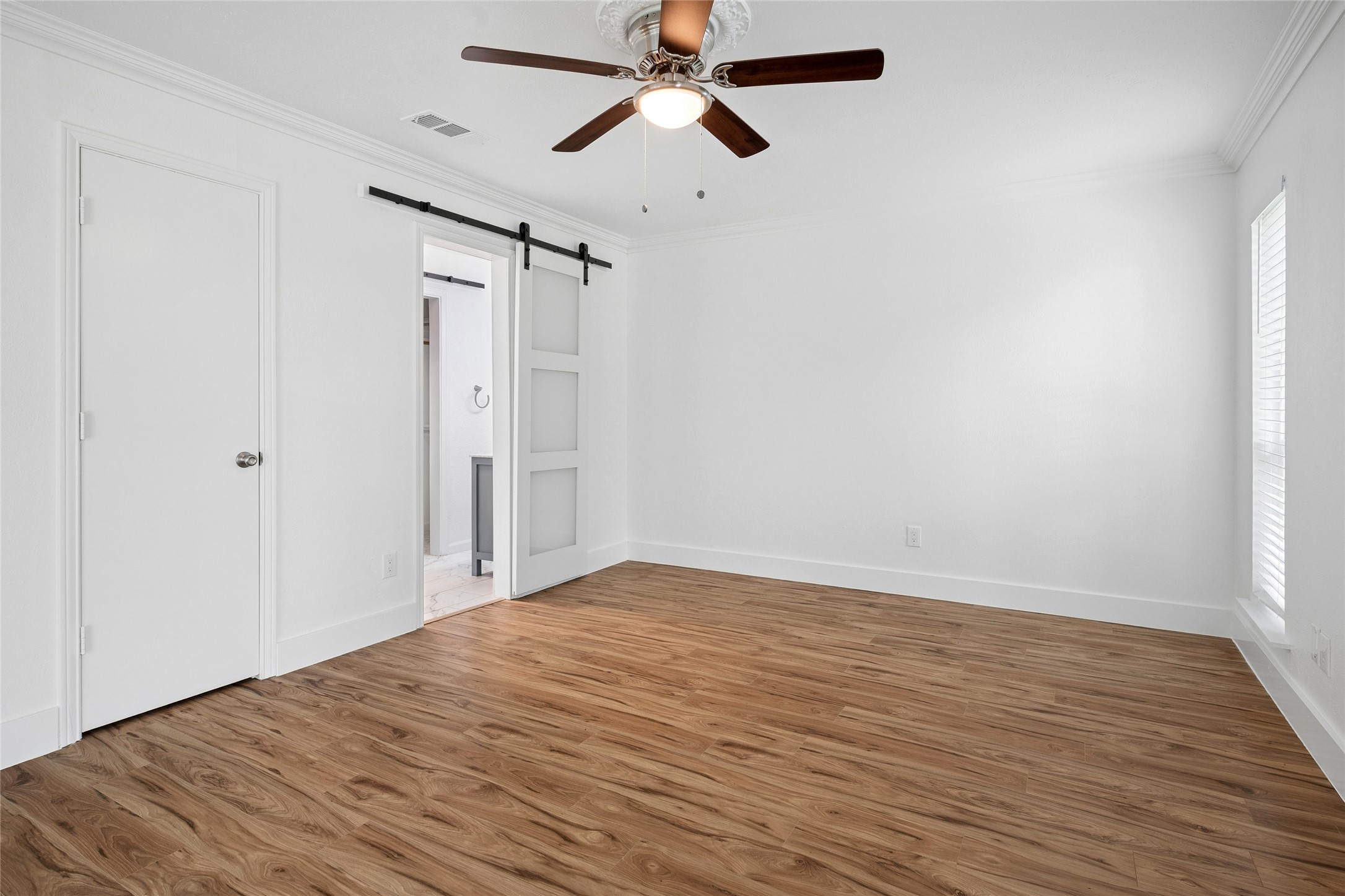 15515 Leavalley Circle Dallas TX 75248