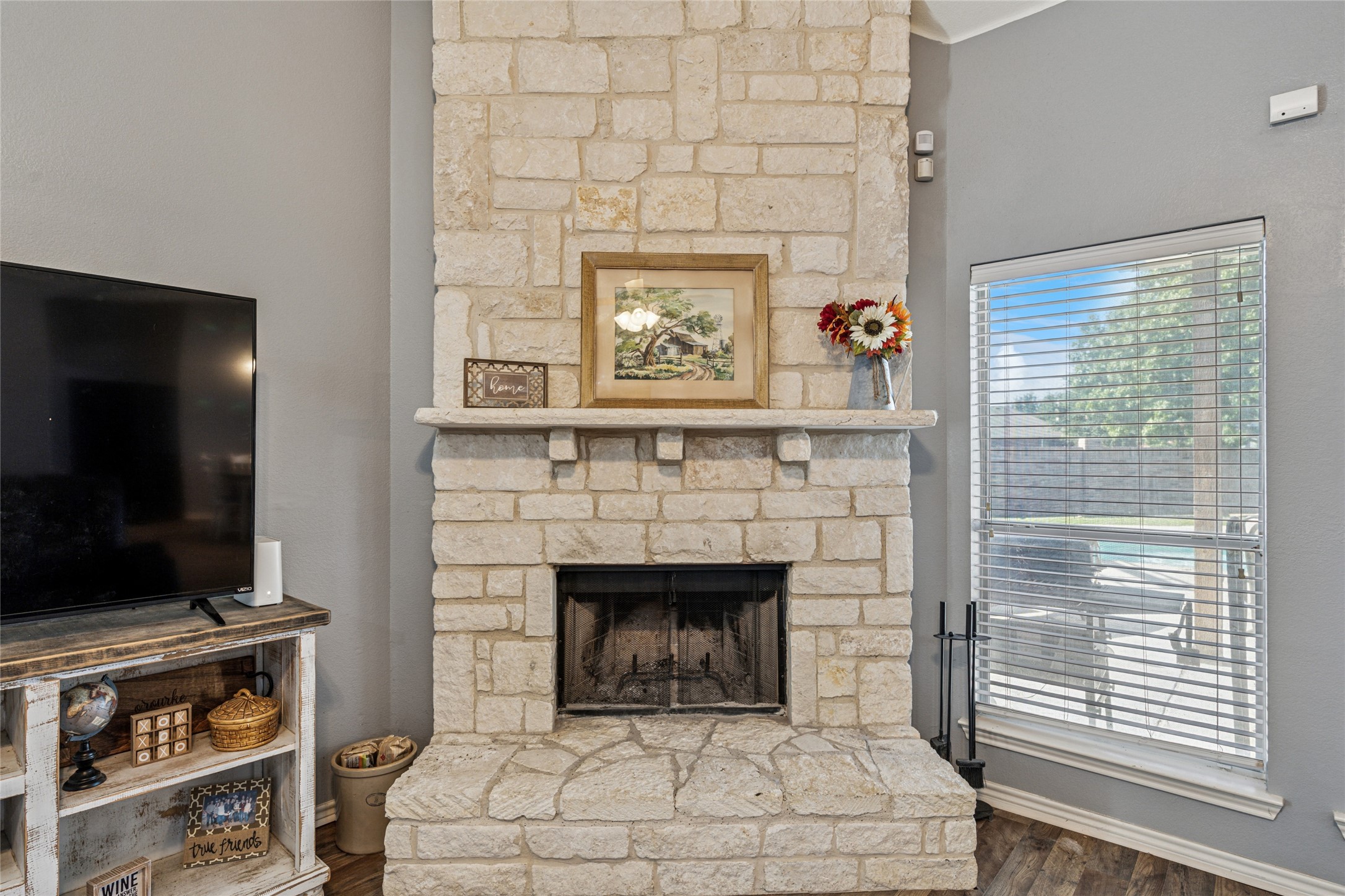 1220 Clairemont Lane Burleson TX 76028