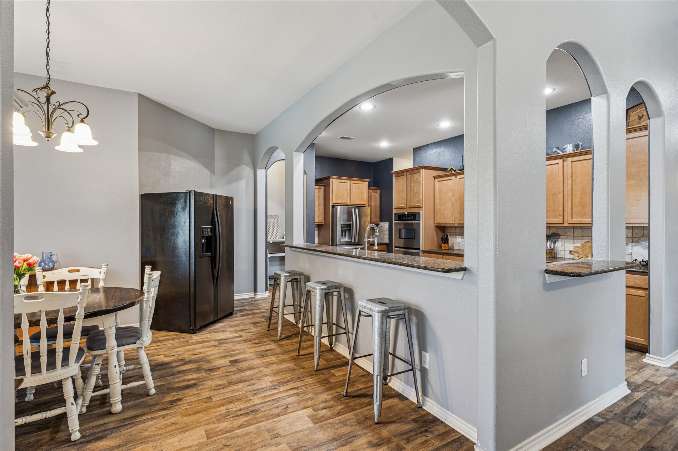 1220 Clairemont Lane Burleson TX 76028