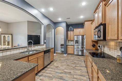 1220 Clairemont Lane Burleson TX 76028