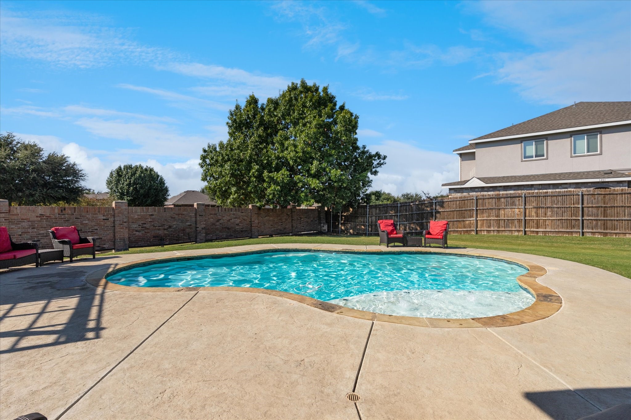 1220 Clairemont Lane Burleson TX 76028