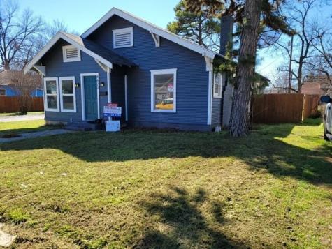 4423 Colonial Avenue Dallas TX 75215