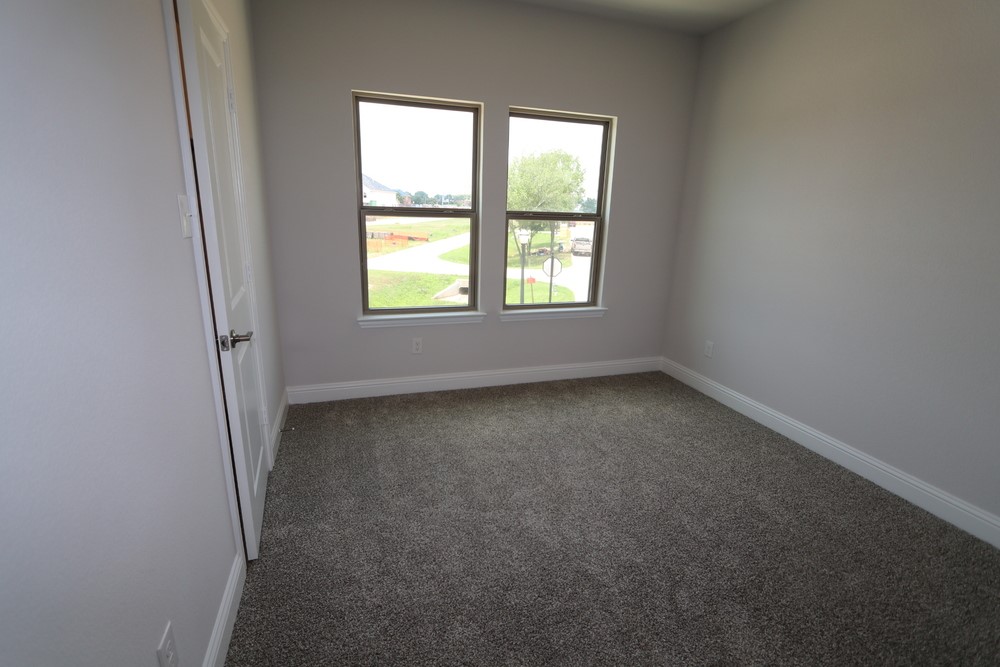 833 Tennessee Drive Euless TX 76040