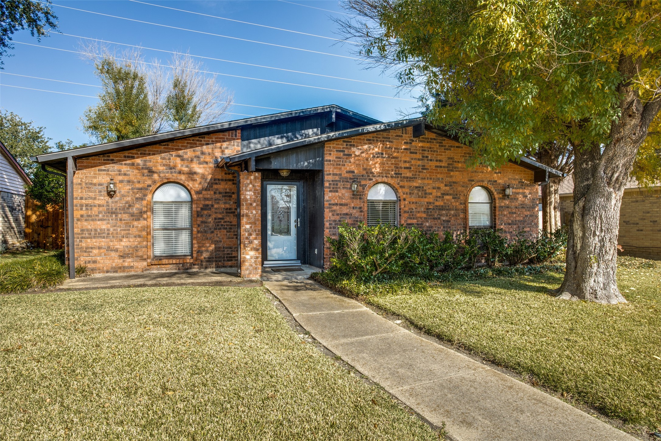 2909 Weather Vane Lane Dallas TX 75228