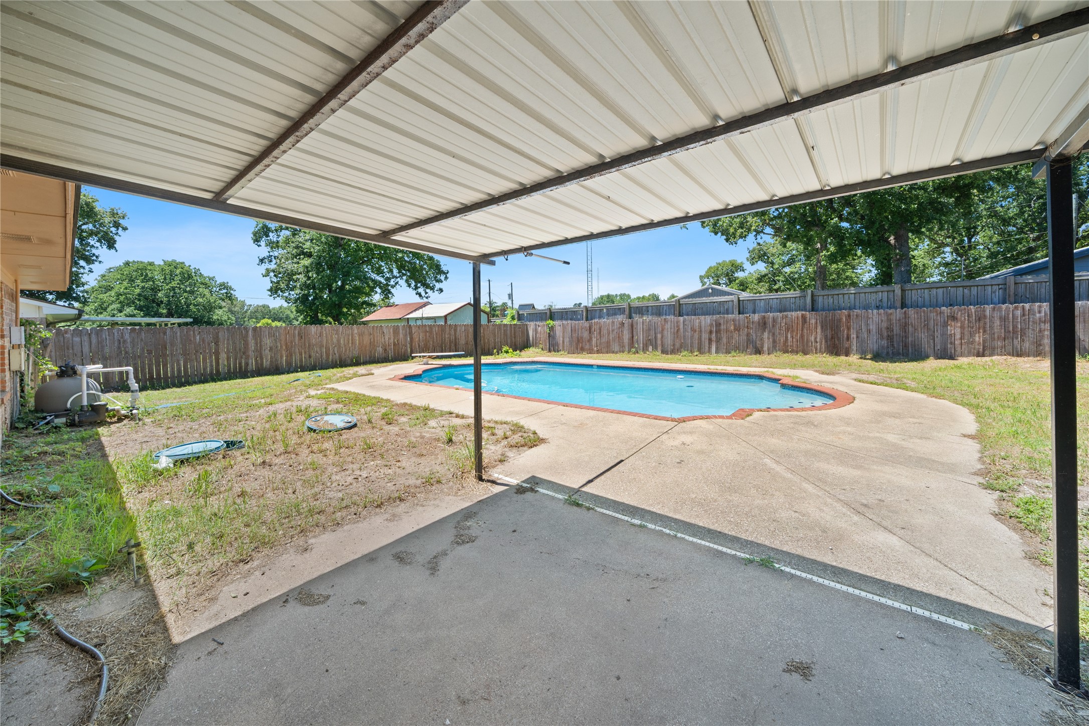 230 County Road 2302 Mineola TX 75773