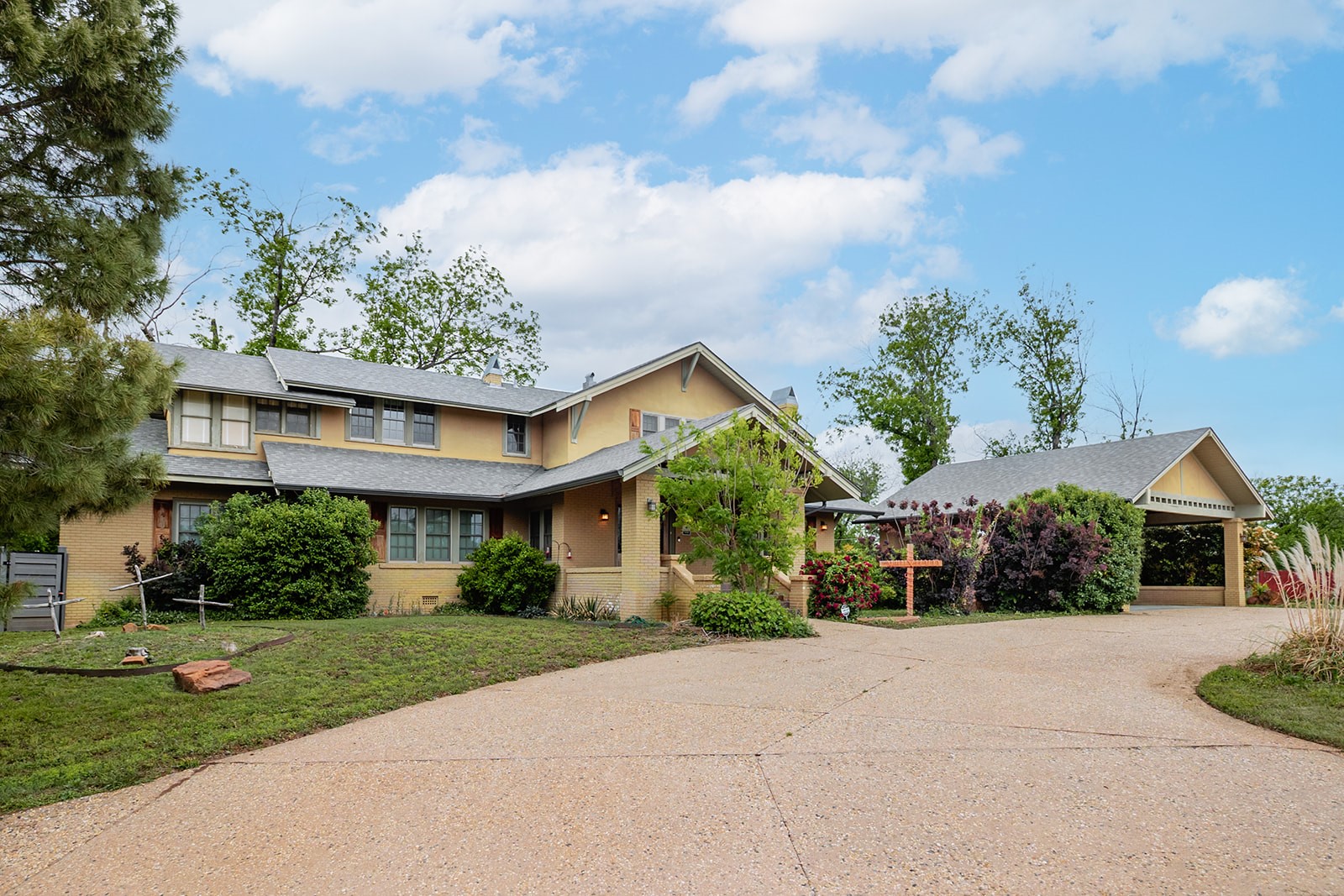 902 Crothers Avenue Brady TX 76825