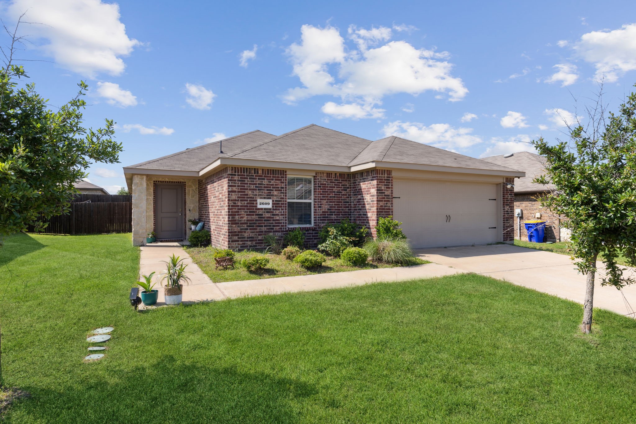 2609 Henley Drive Seagoville TX 75159