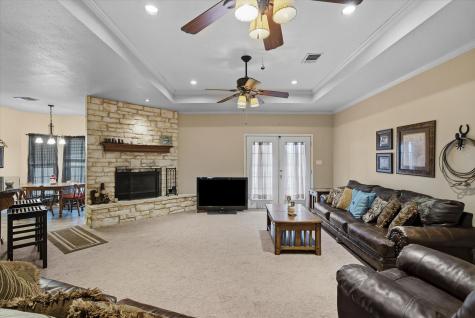 9111 County Road 313 Terrell TX 75161