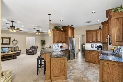 9111 County Road 313 Terrell TX 75161