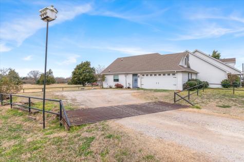 9111 County Road 313 Terrell TX 75161