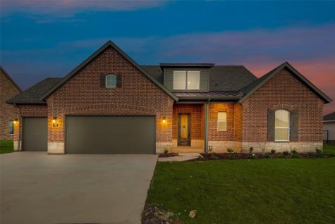 110 Clearwater Court Rhome TX 76078
