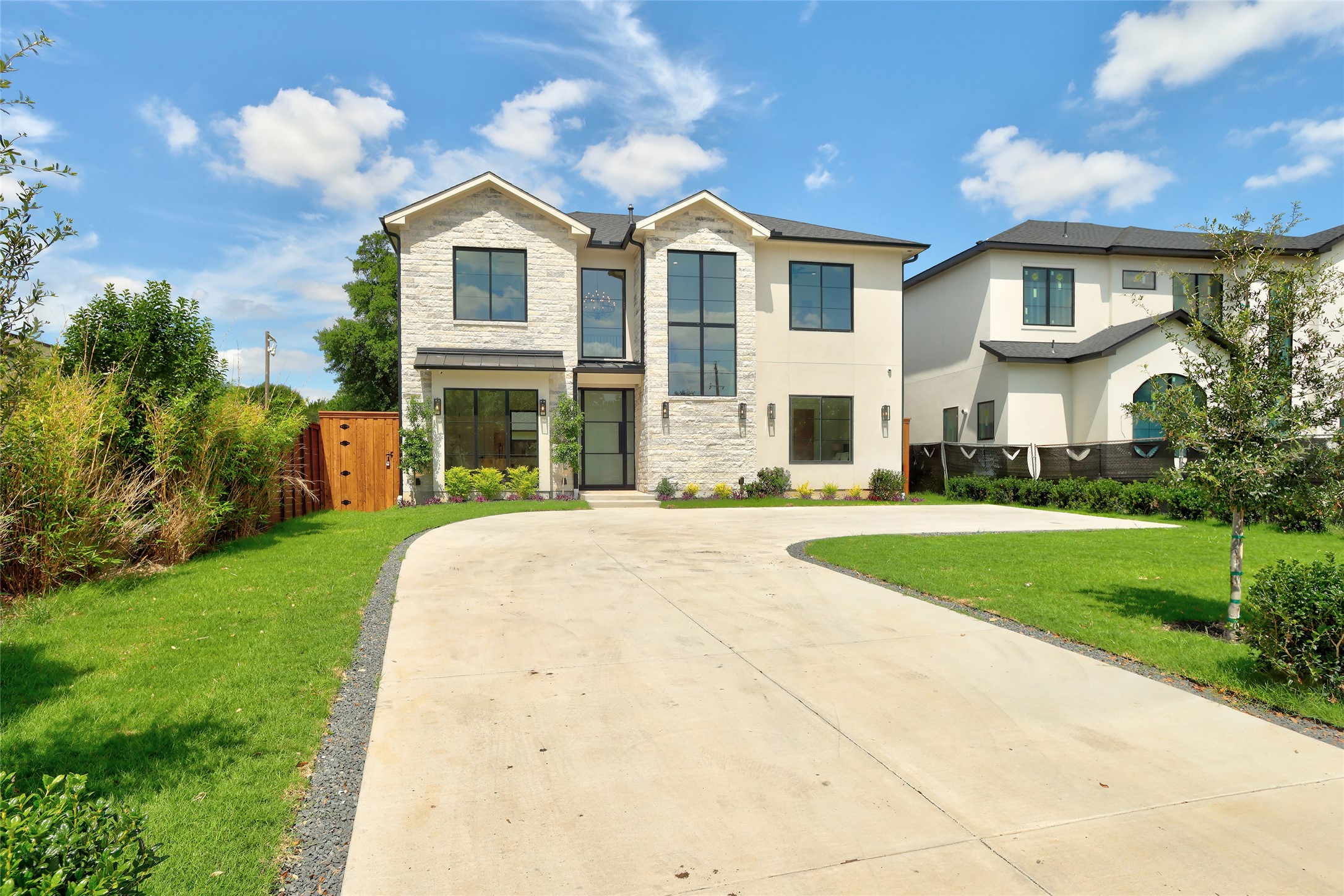 9327 Midway Road Dallas TX 75220