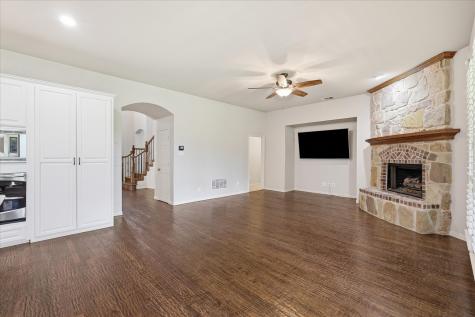 1731 Meadows Avenue Lantana TX 76226