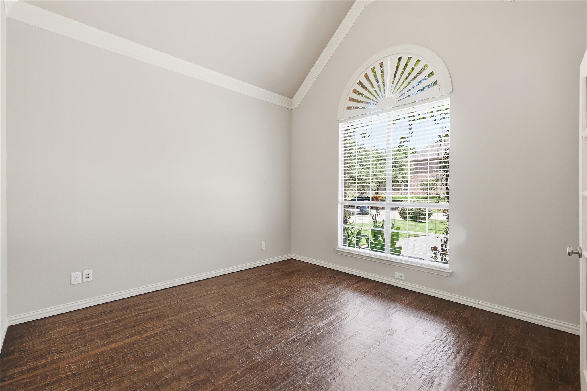 1731 Meadows Avenue Lantana TX 76226