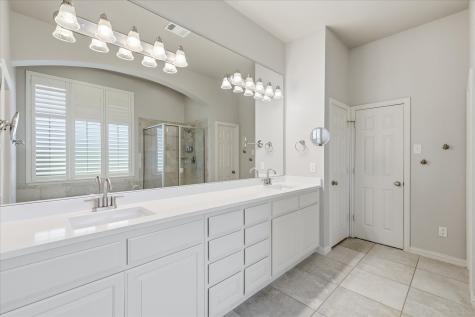 1731 Meadows Avenue Lantana TX 76226