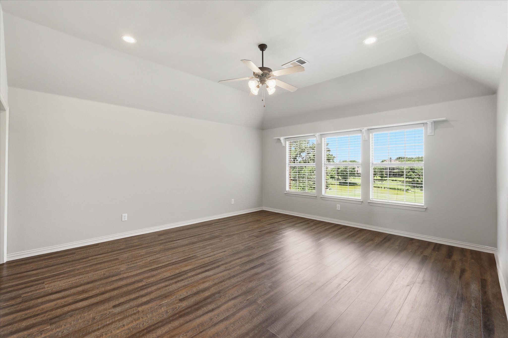 1731 Meadows Avenue Lantana TX 76226