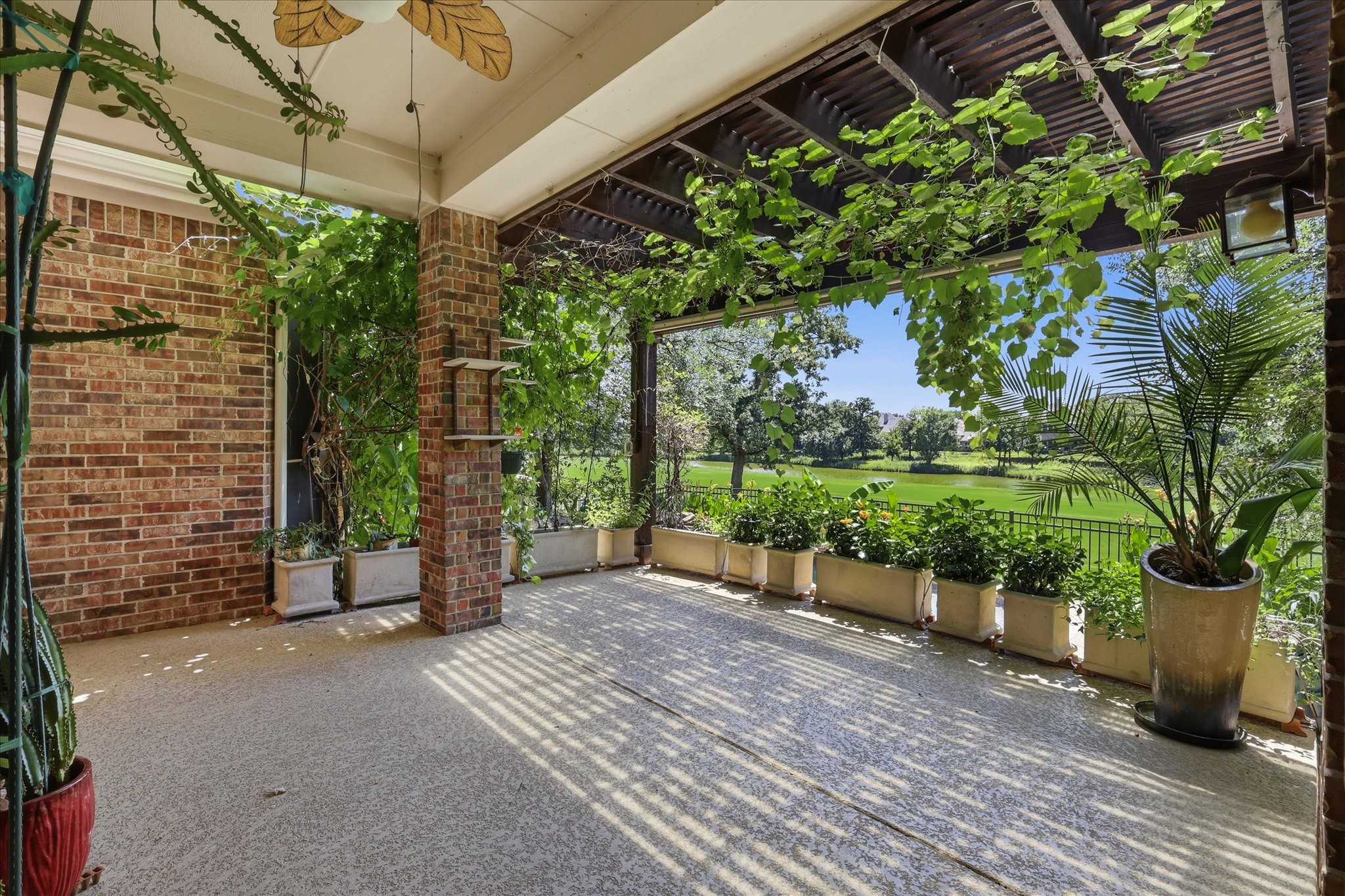 1731 Meadows Avenue Lantana TX 76226