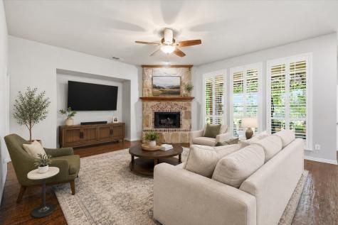 1731 Meadows Avenue Lantana TX 76226