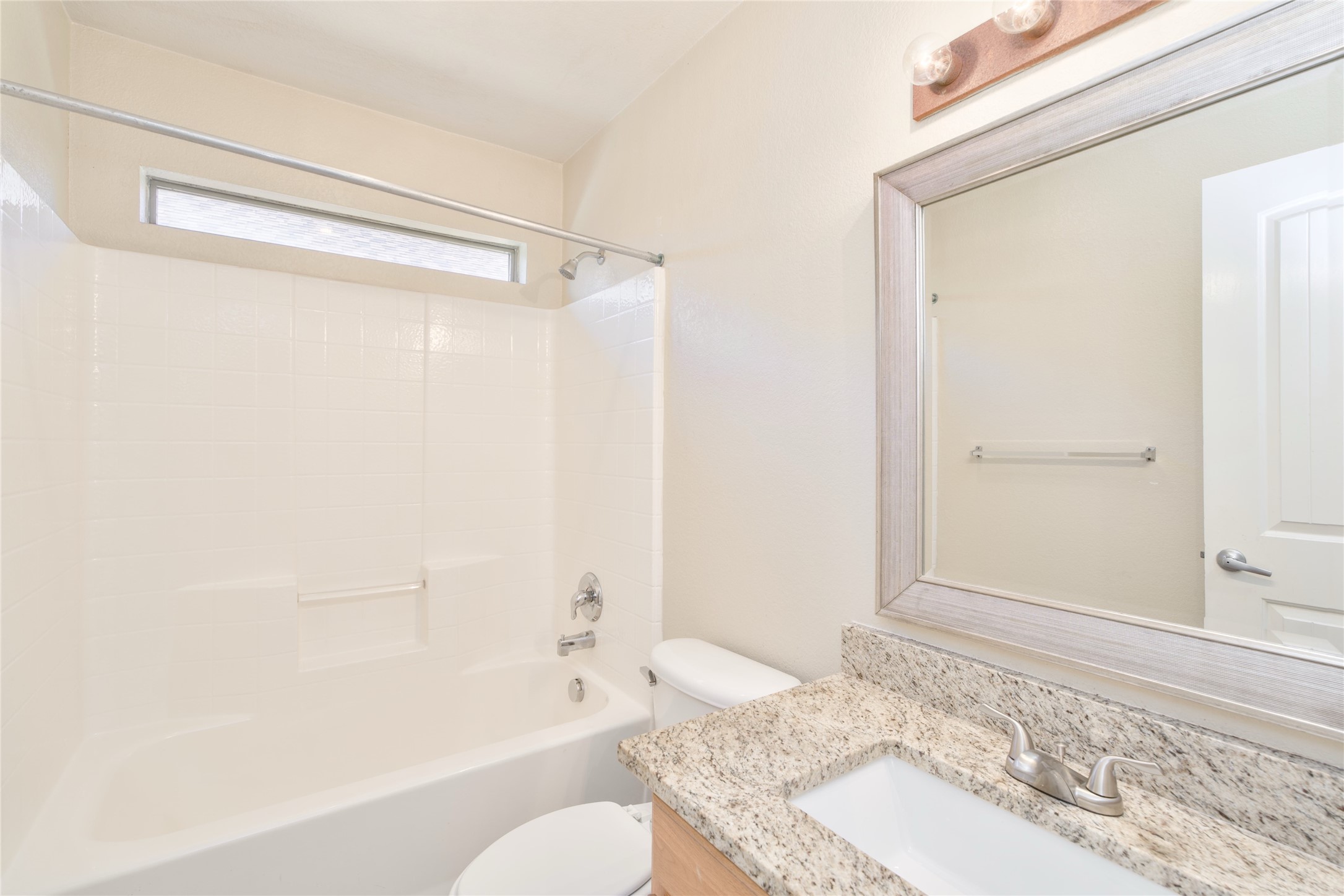 2012 Kings Forest Drive Heartland TX 75126