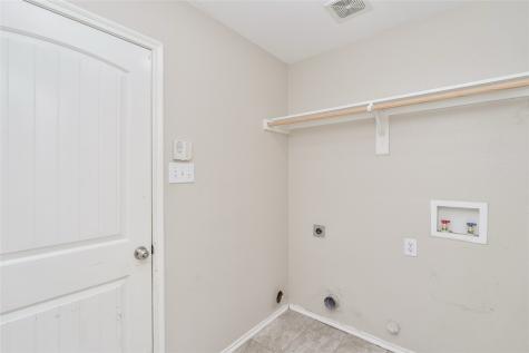 2012 Kings Forest Drive Heartland TX 75126