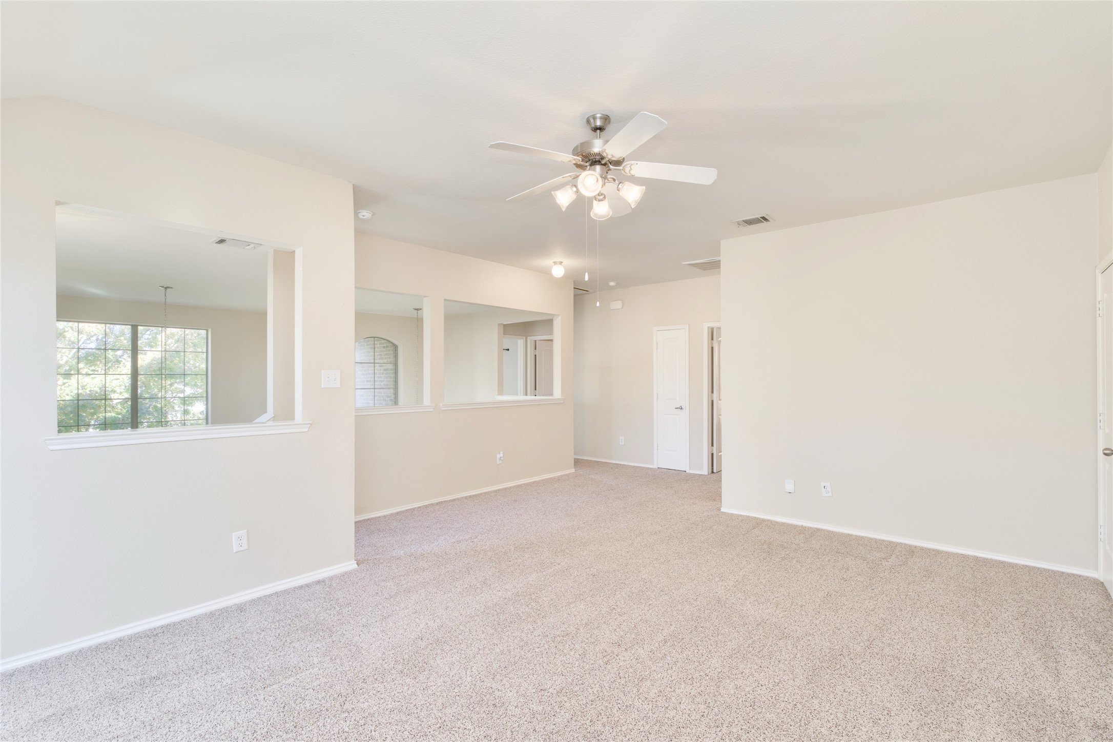2012 Kings Forest Drive Heartland TX 75126