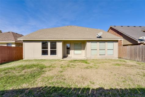 2012 Kings Forest Drive Heartland TX 75126