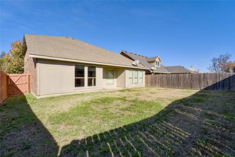 2012 Kings Forest Drive Heartland TX 75126