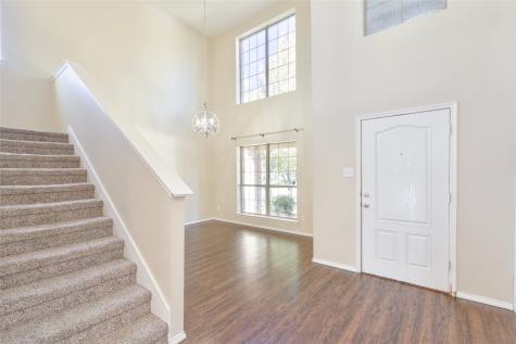 2012 Kings Forest Drive Heartland TX 75126