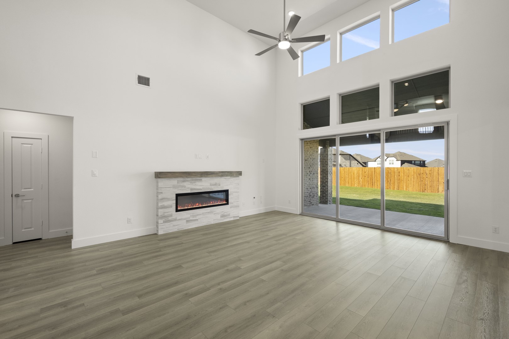 1811 Fannin Drive Cedar Hill TX 75104