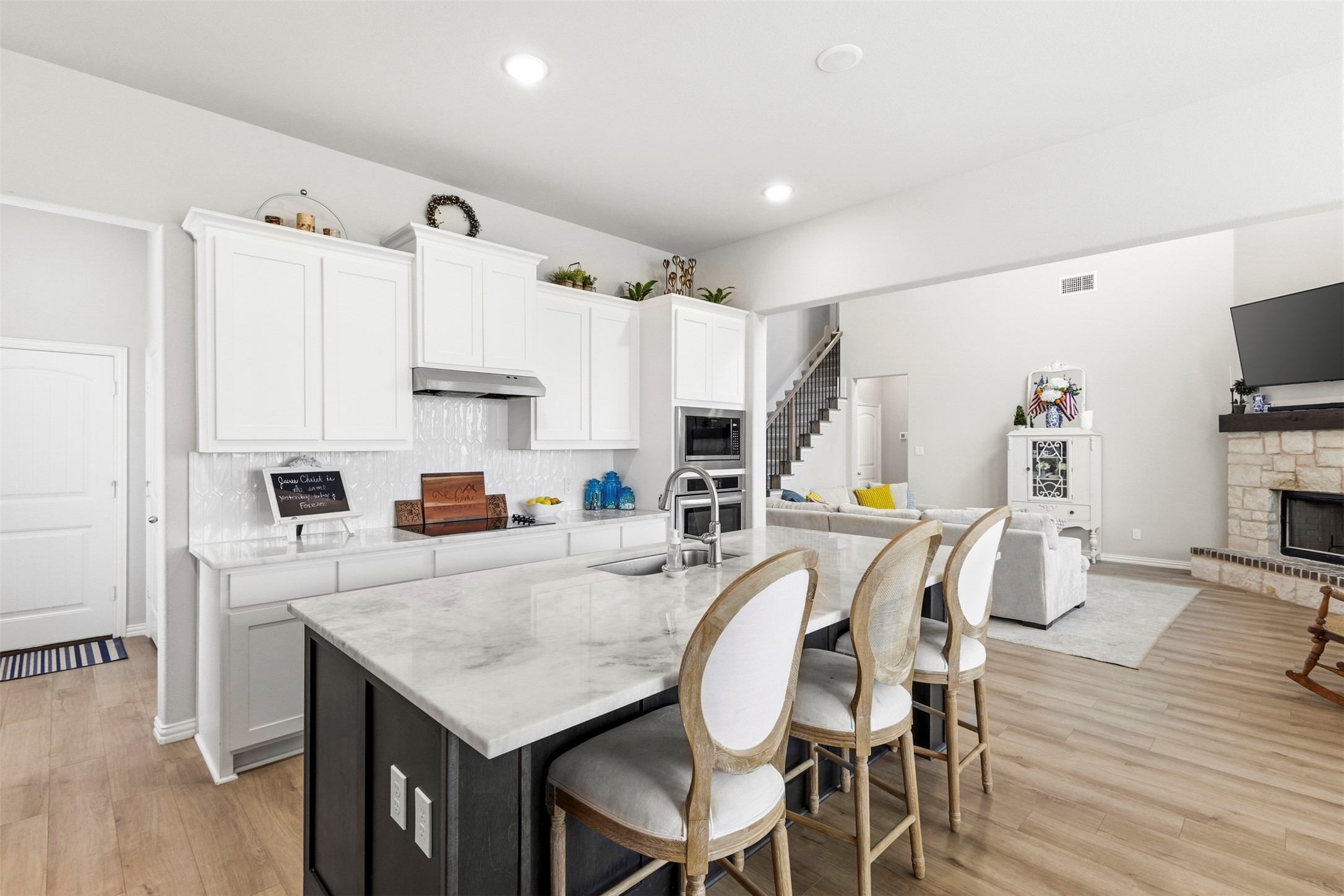 107 Yampa Court Rhome TX 76078