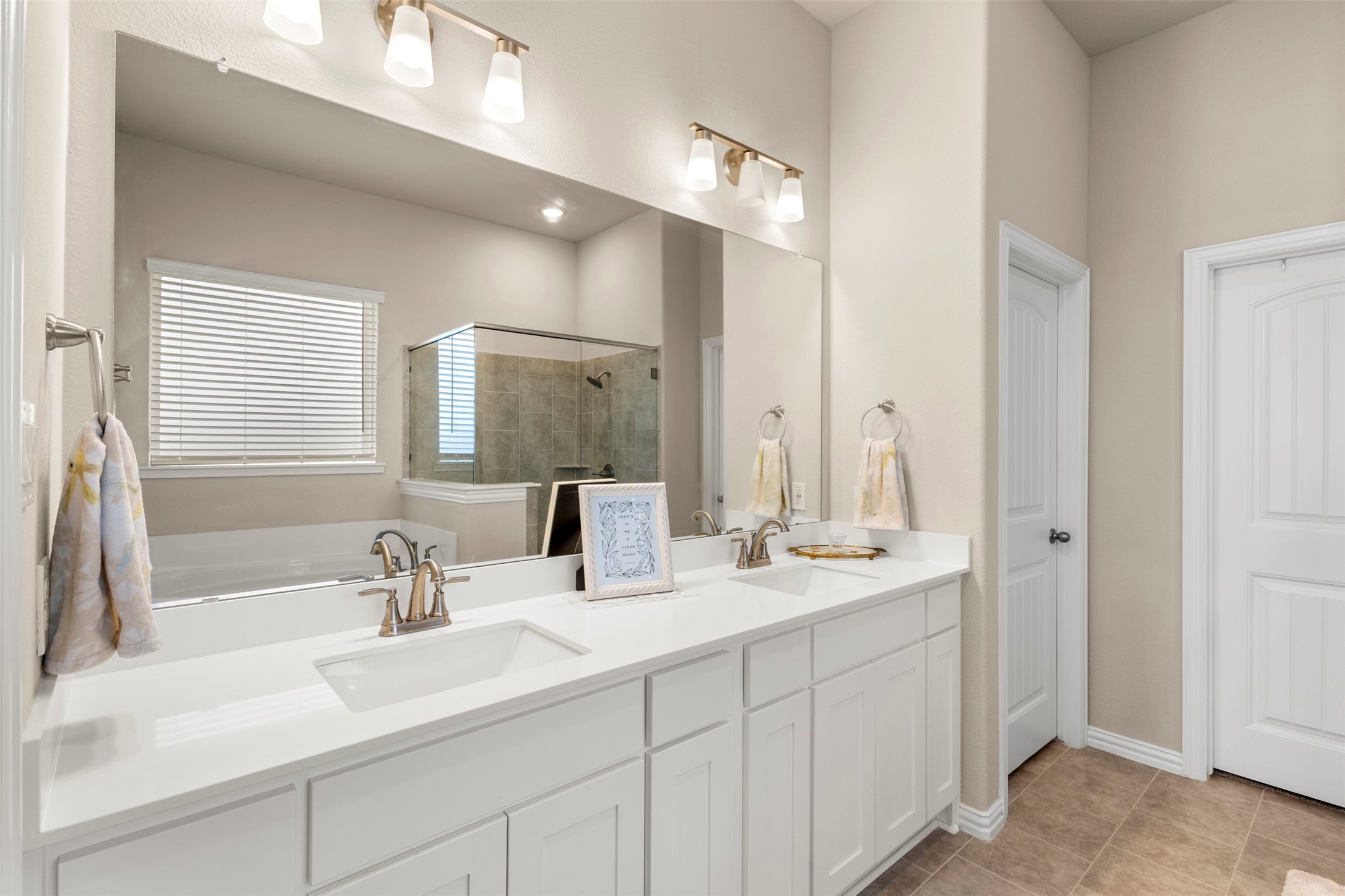 107 Yampa Court Rhome TX 76078