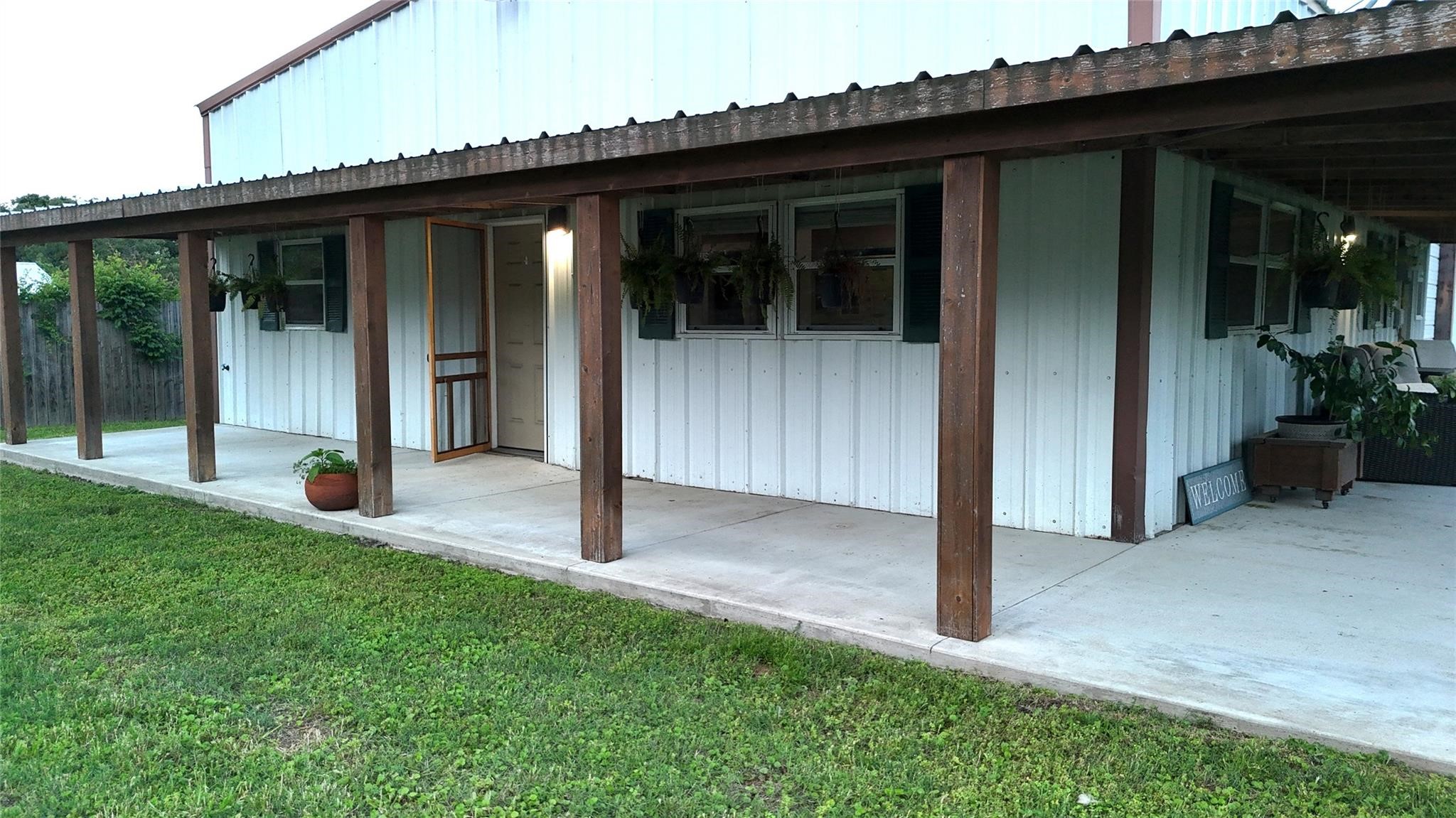 6792 N State Highway 19 Emory TX 75440