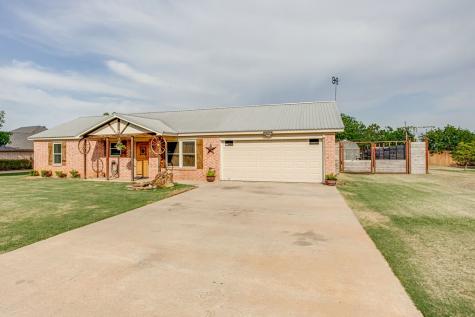 2305 Morning Court Granbury TX 76048