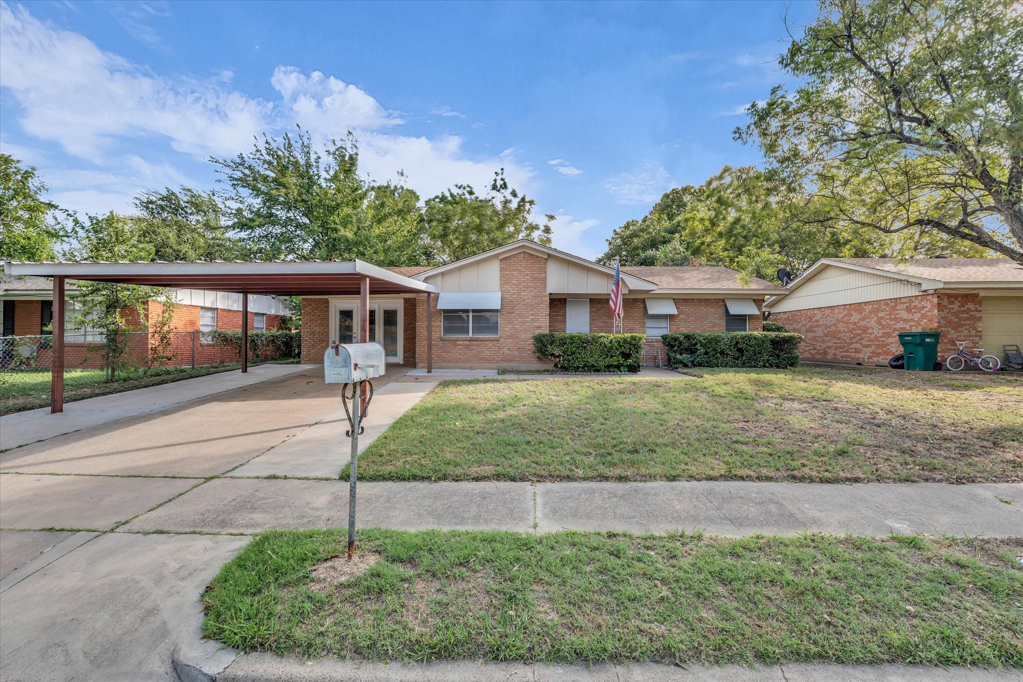 309 S Rita Street Lacy Lakeview TX 76705