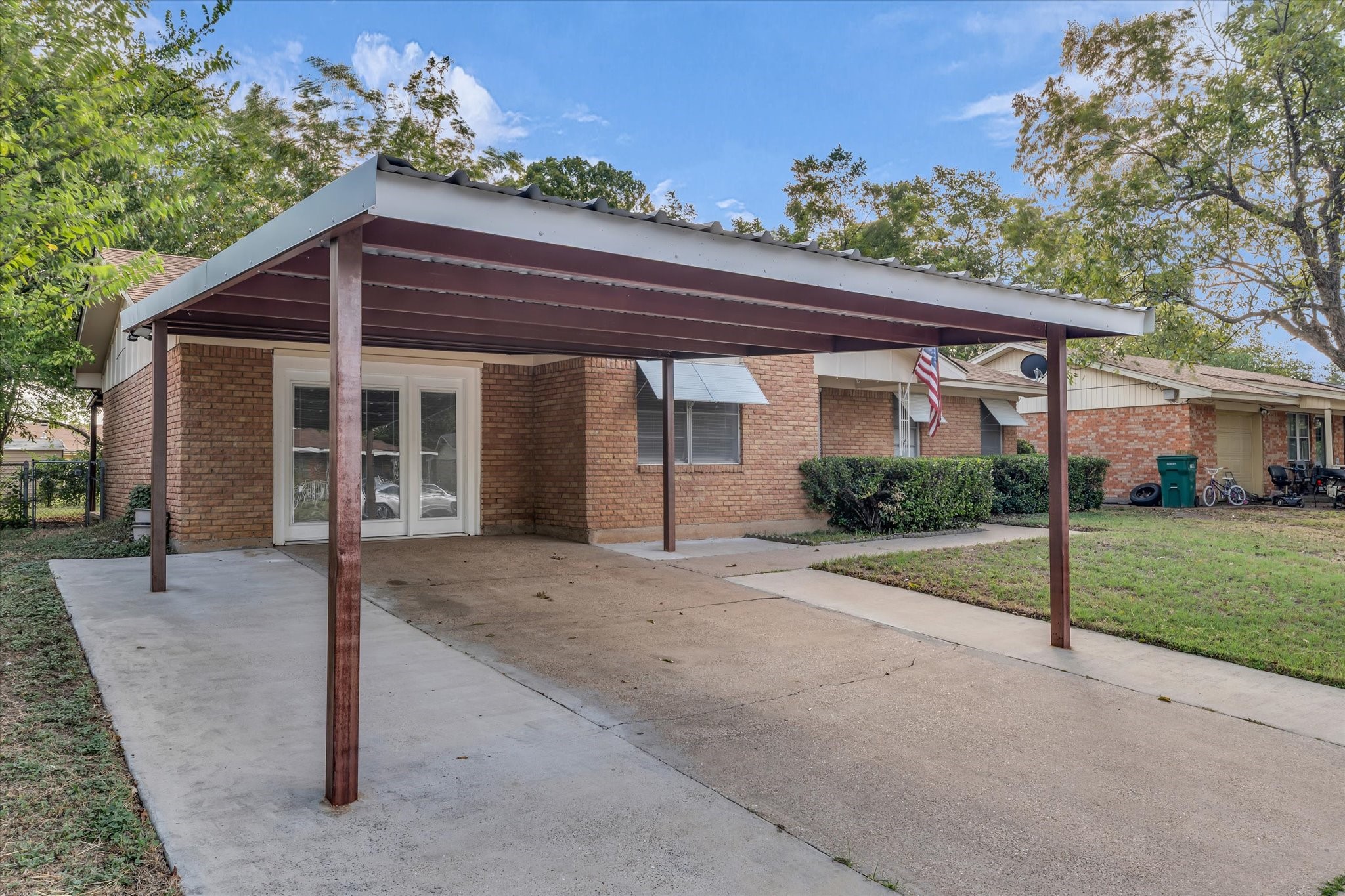 309 S Rita Street Lacy Lakeview TX 76705