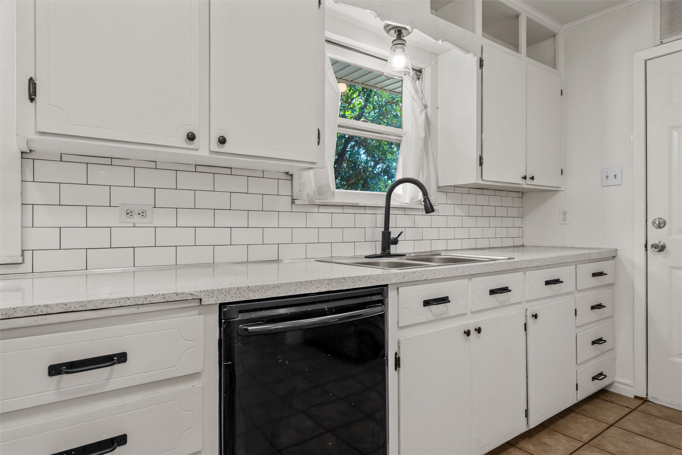 3223 Live Oak Avenue Waco TX 76708