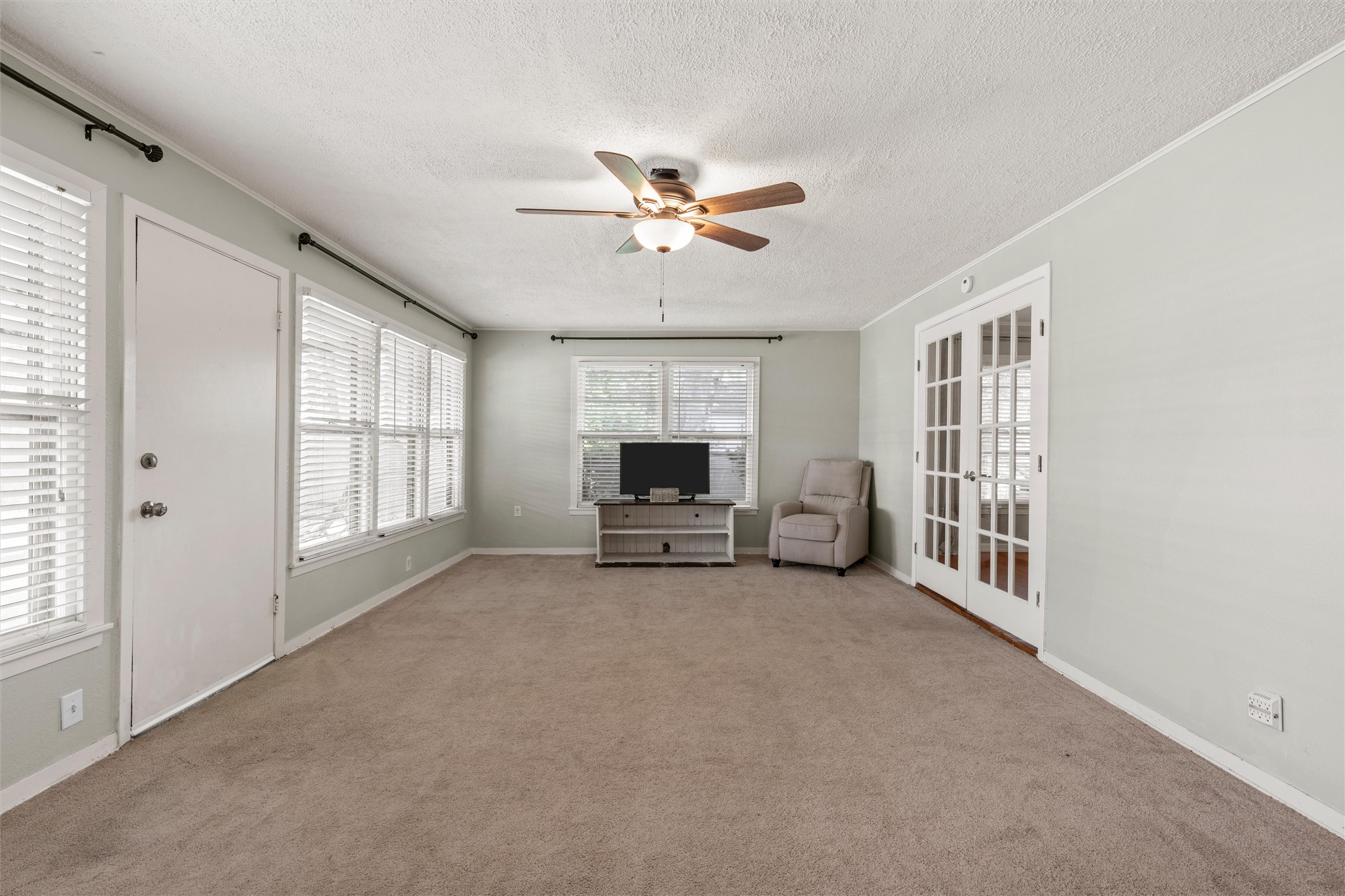 3223 Live Oak Avenue Waco TX 76708