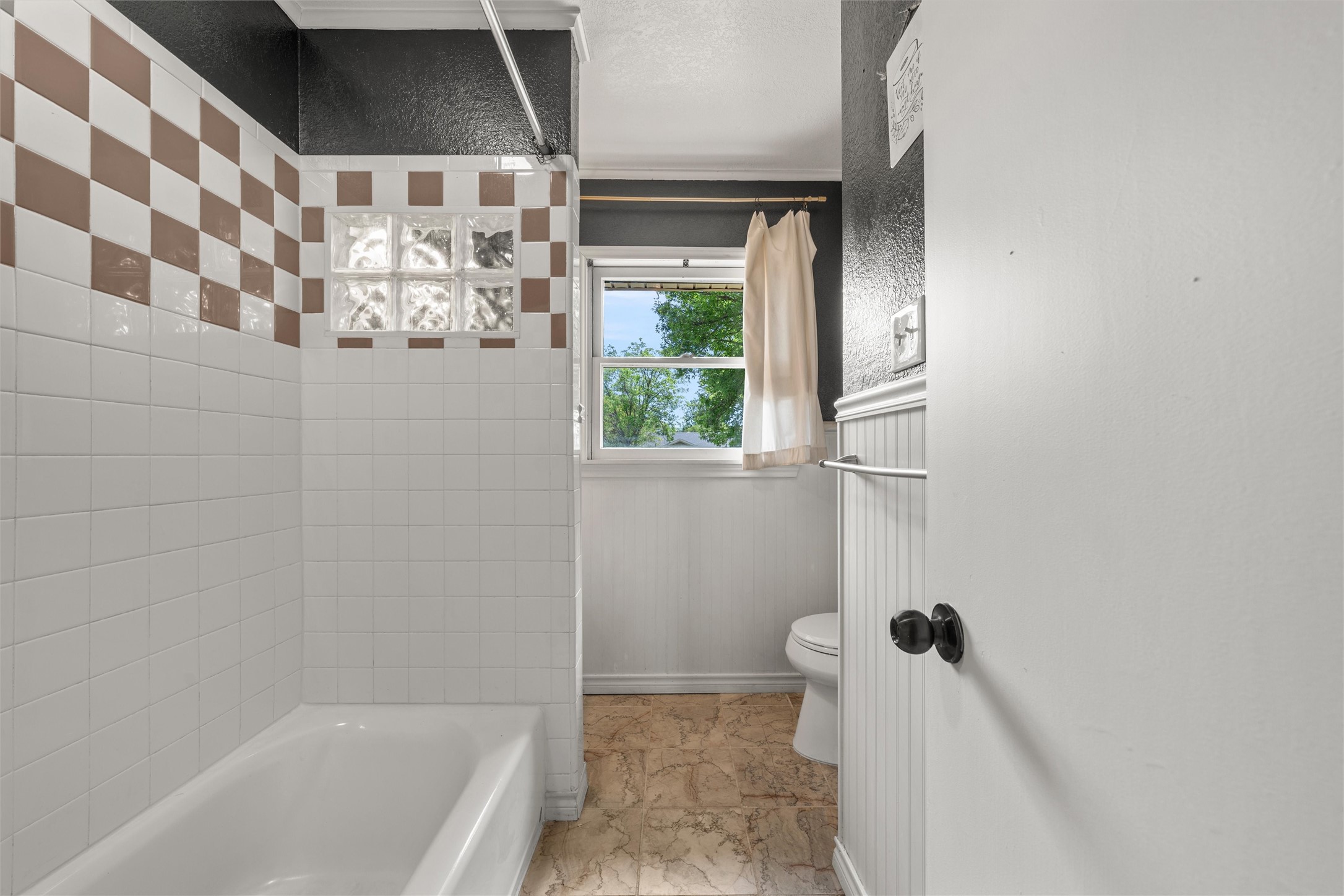 3223 Live Oak Avenue Waco TX 76708