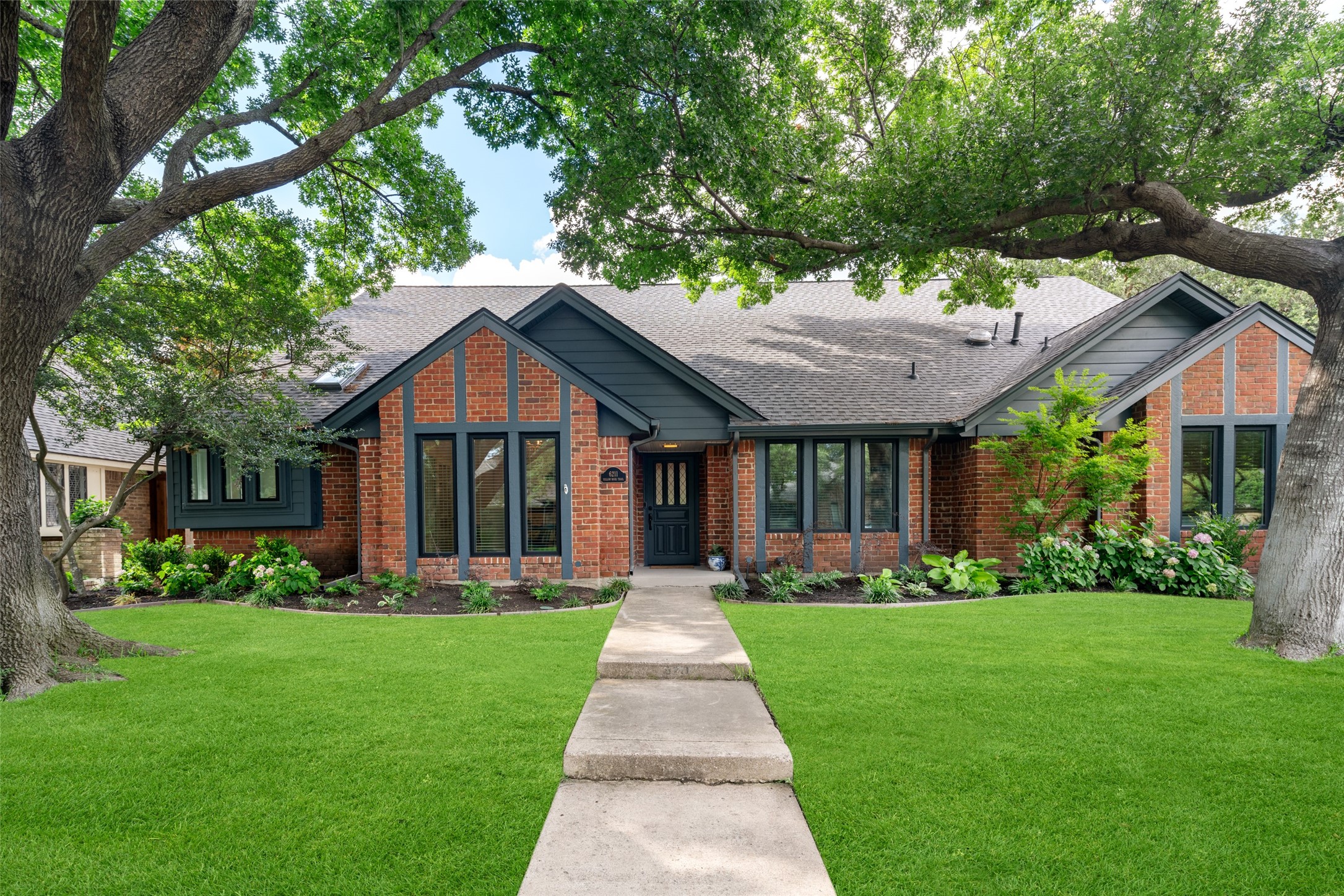 6211 Yellow Rock Trail Dallas TX 75248