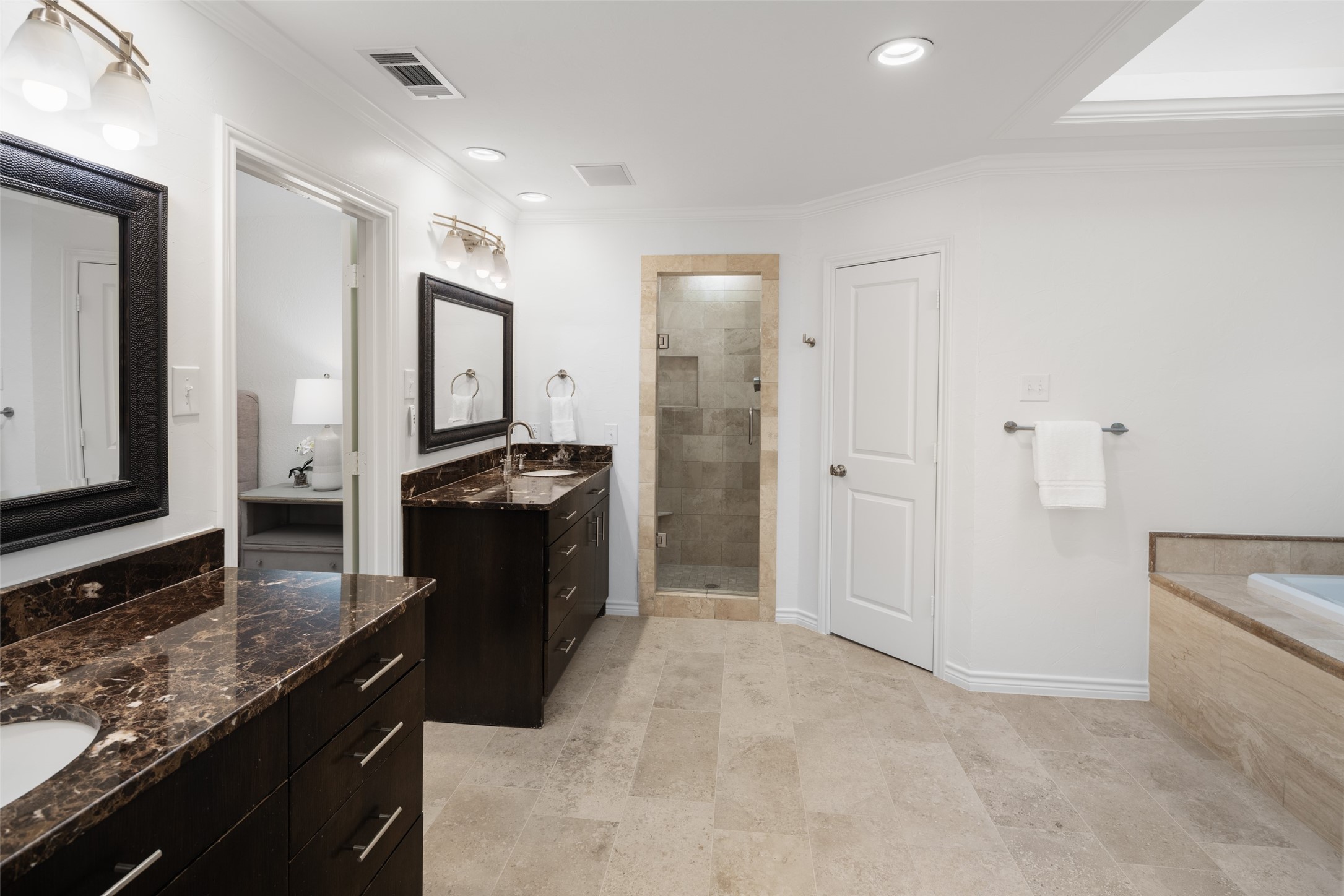 6211 Yellow Rock Trail Dallas TX 75248
