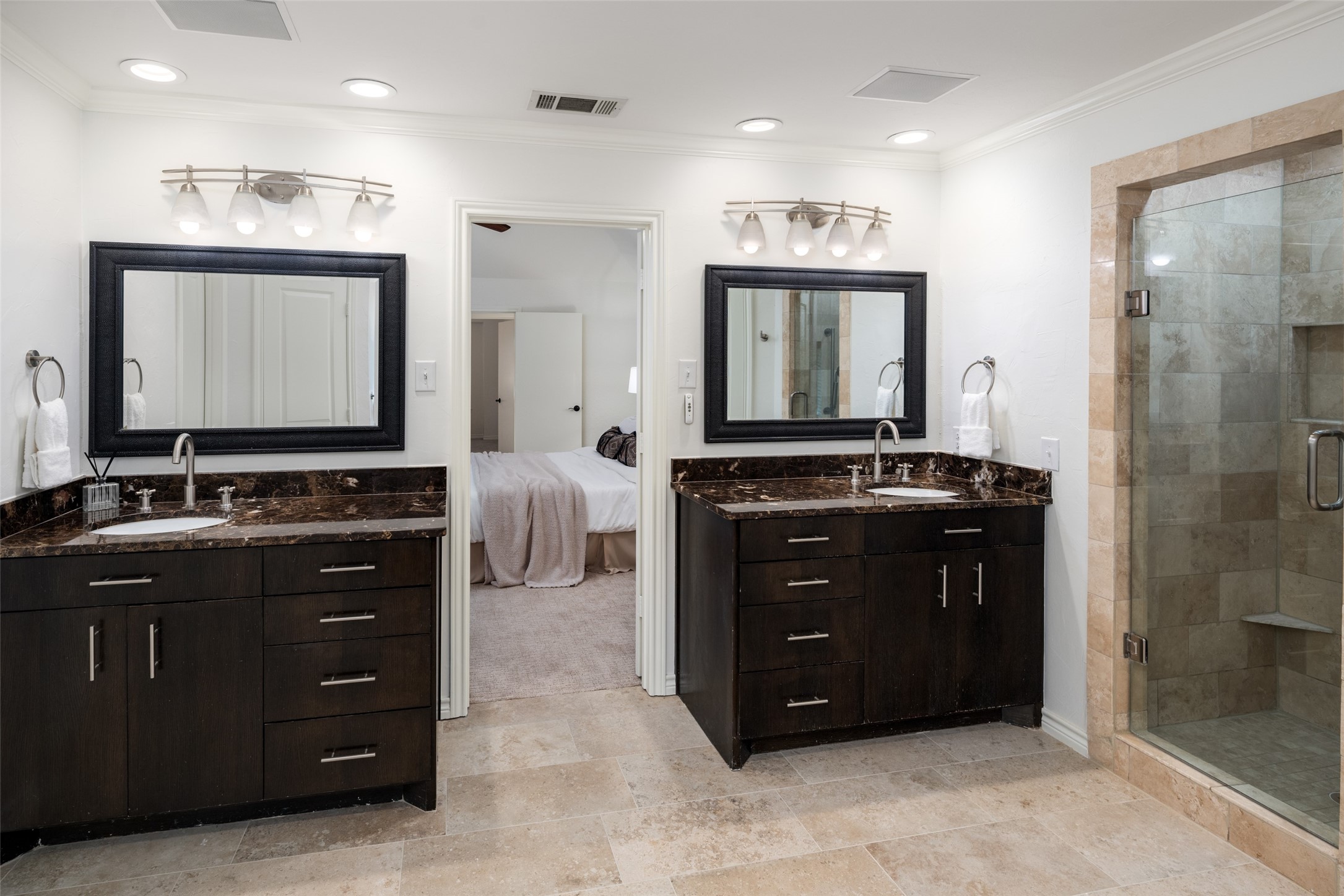 6211 Yellow Rock Trail Dallas TX 75248