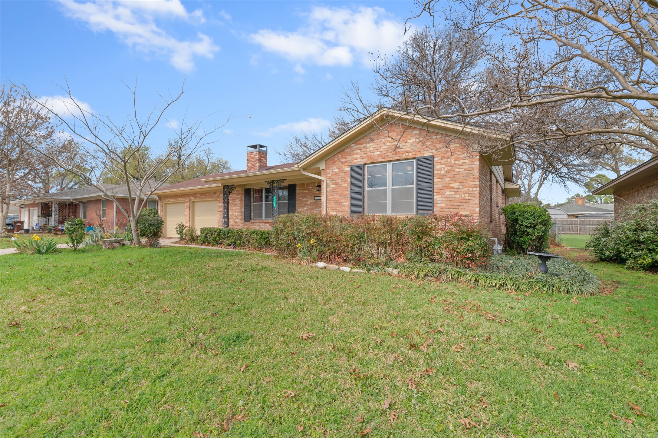 1119 Kings Row Denton TX 76209