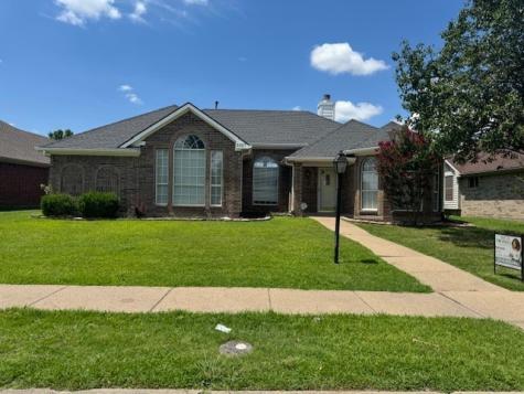 2327 Stillwater Drive Mesquite TX 75181