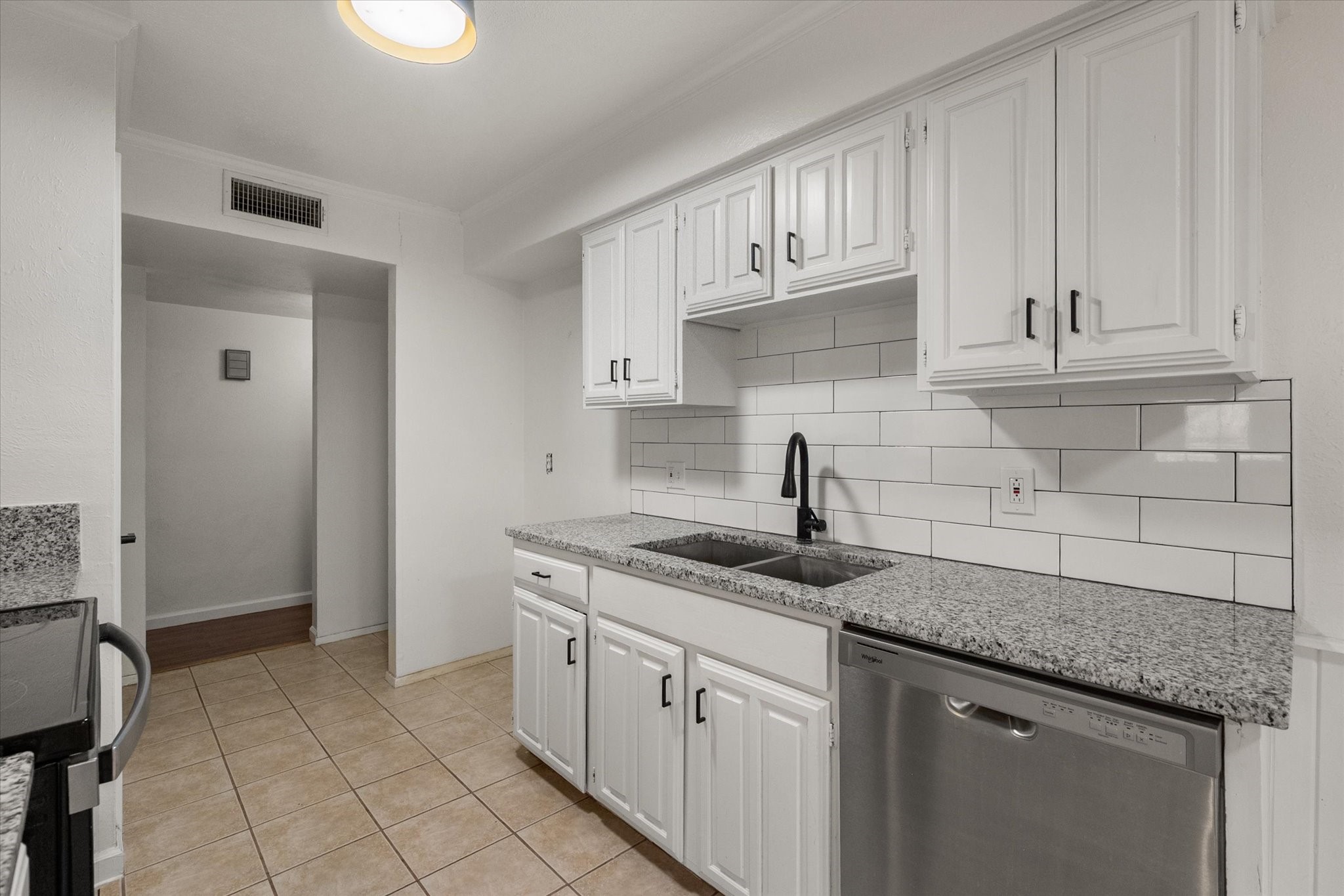3425 Doolittle Drive Arlington TX 76014
