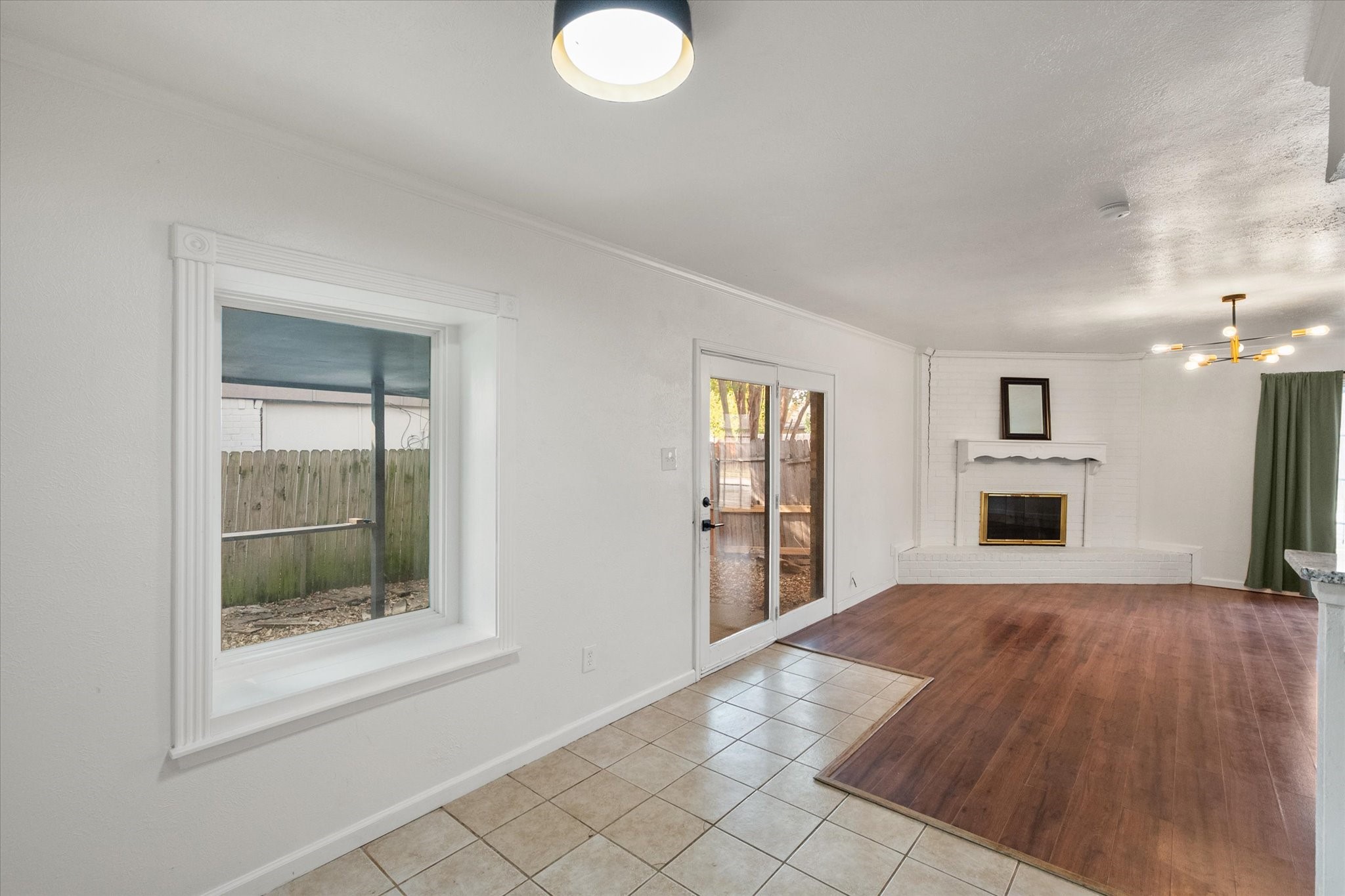 3425 Doolittle Drive Arlington TX 76014