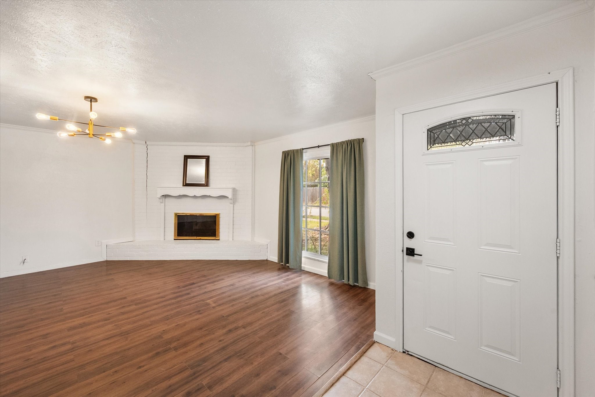 3425 Doolittle Drive Arlington TX 76014