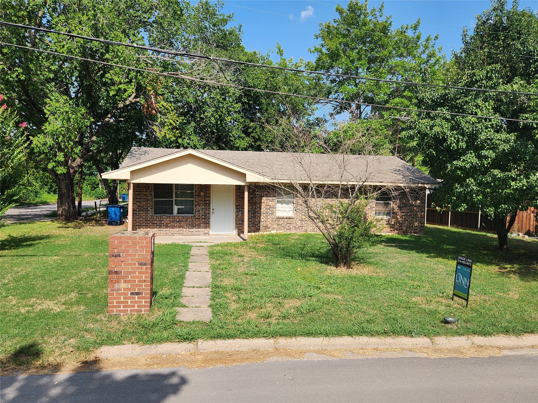 603 S Wilson Street Kaufman TX 75142