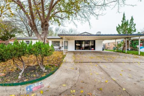 608 Thompson Drive Saginaw TX 76179