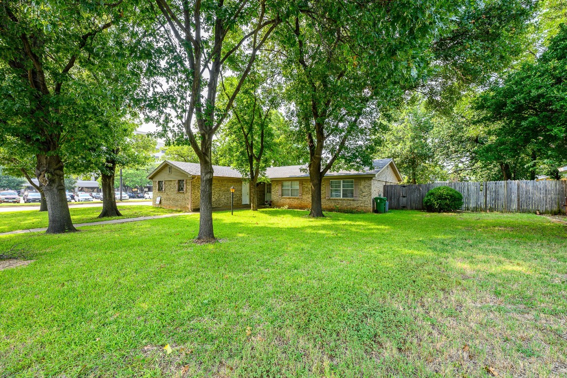 7801 Arnold Terrace North Richland Hills TX 76180