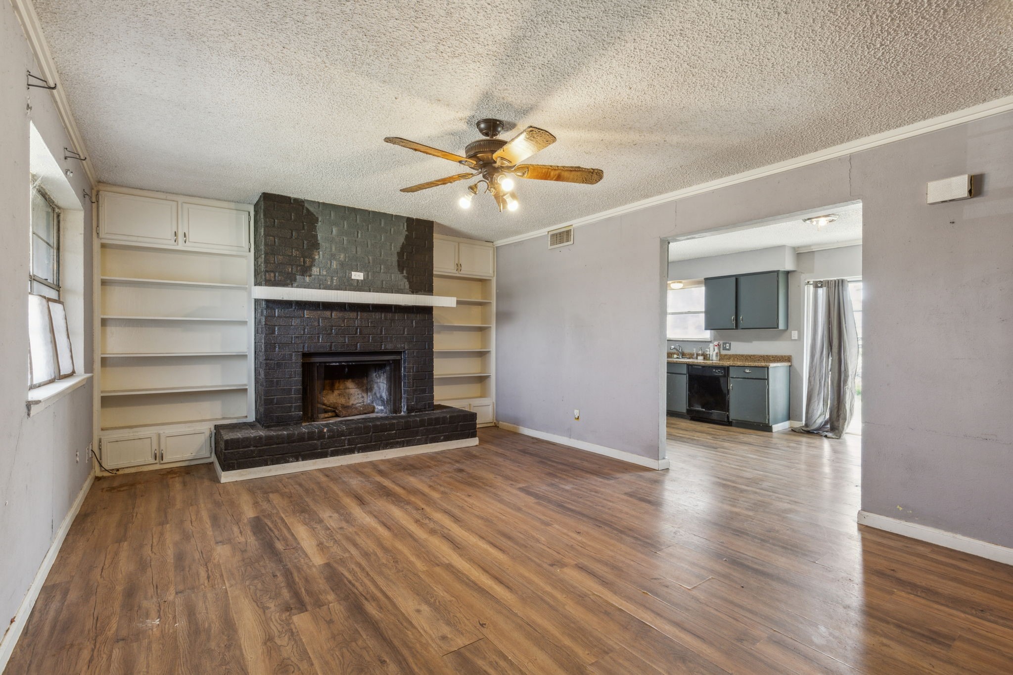 803 Lakewood Drive Alvarado TX 76009